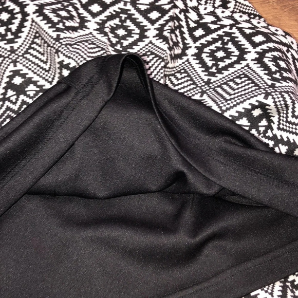 Jessica Simpson size 4 black & white boho dress - Picture 5 of 6